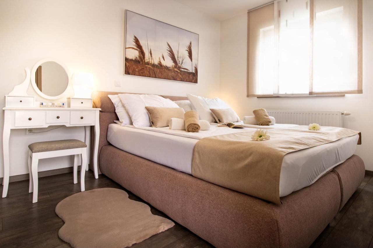Apartment Juric Пула Екстериор снимка
